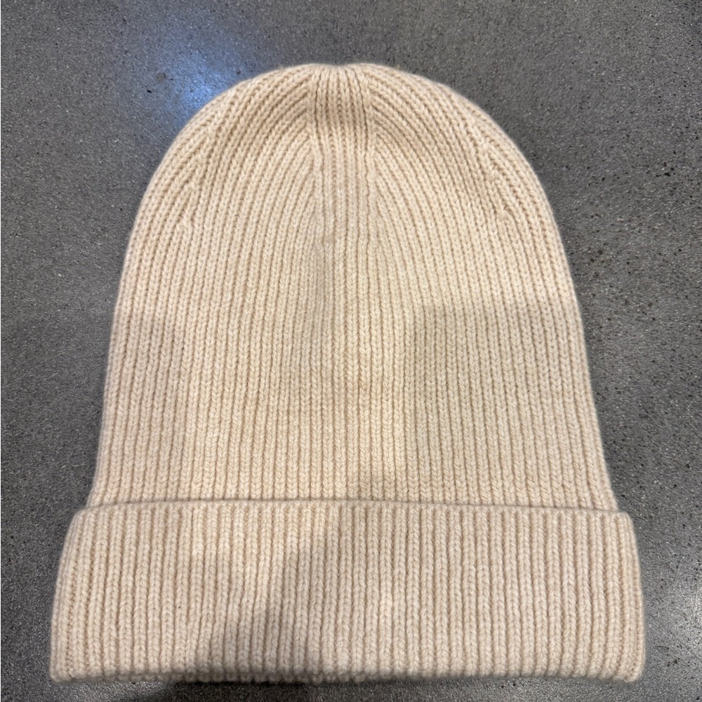 Madewell Soft Knit Beanie in Cream